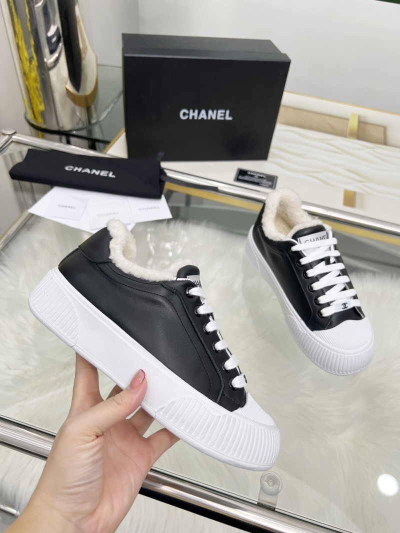 Ch**el sport shoes